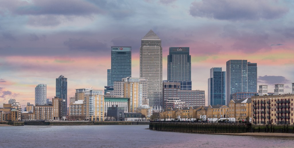 Limehouse Reach and Canary Wharf 