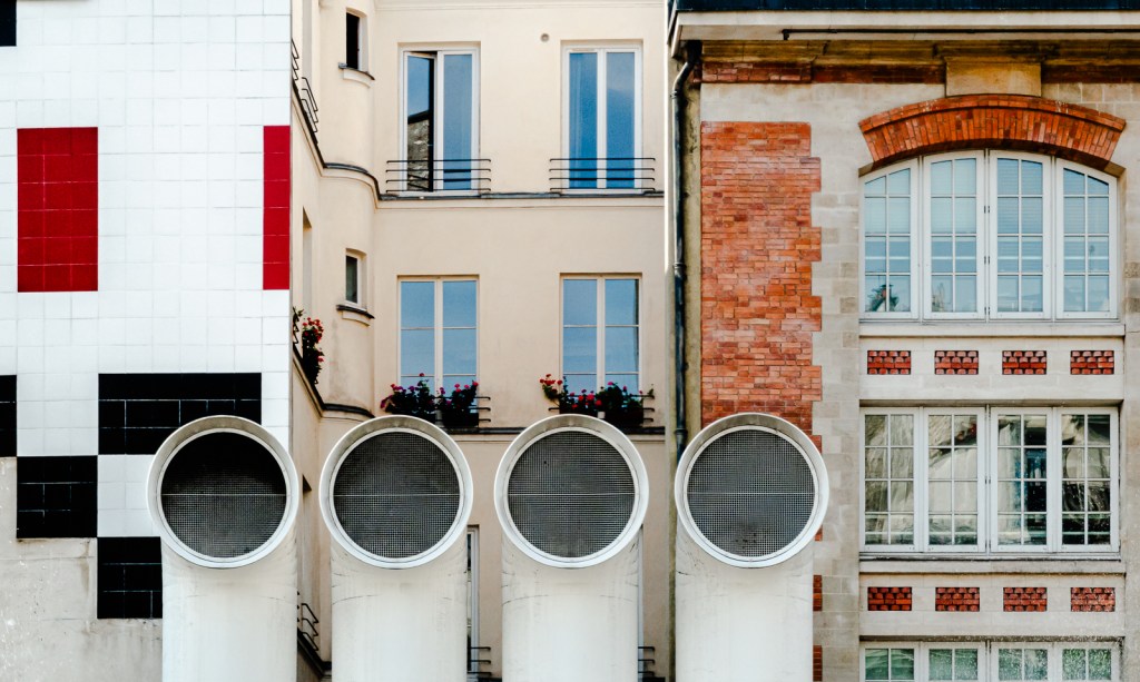 Contrasting Architectural Styles